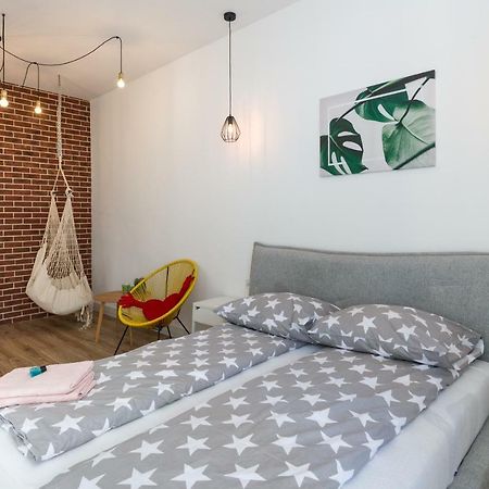 Apartament Lubicz 3 Cracovia Exterior foto