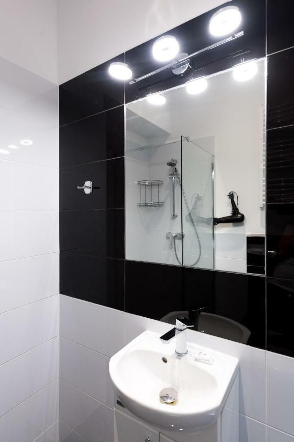 Apartament Lubicz 3 Cracovia Exterior foto